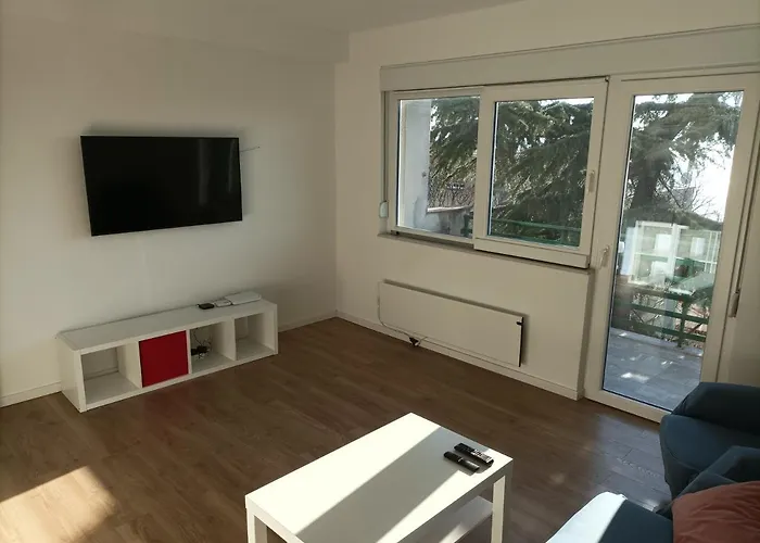 Apartment Pecine *