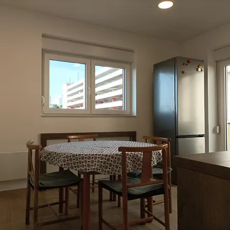 Pecine Apartament